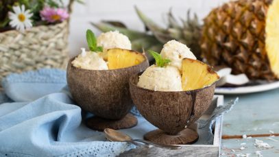 Helado de piña y coco