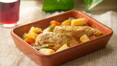 Pollo a la Cacerola con Papas