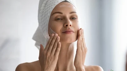 Errores comunes que deterioran la piel con el tiempo